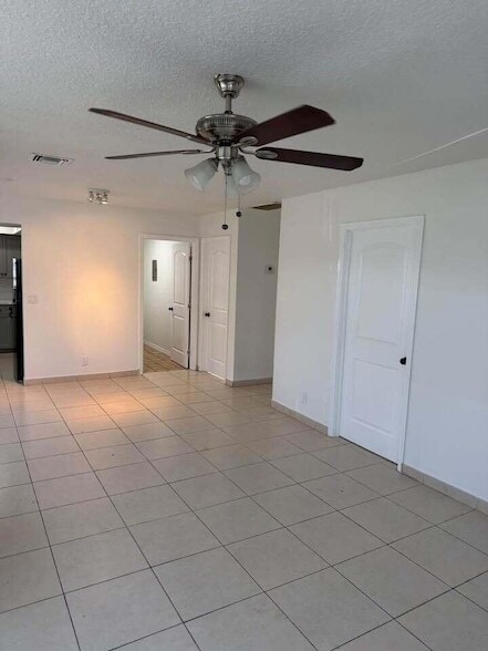 Photo - 3395 Helena Dr Unit 3395