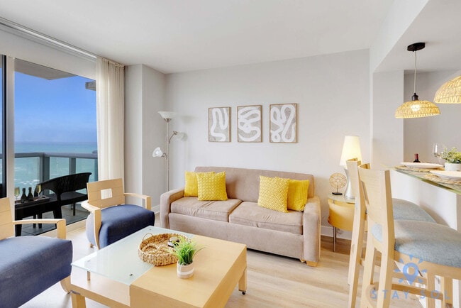 Building Photo - 18683 Collins Ave Unit ID1227483P