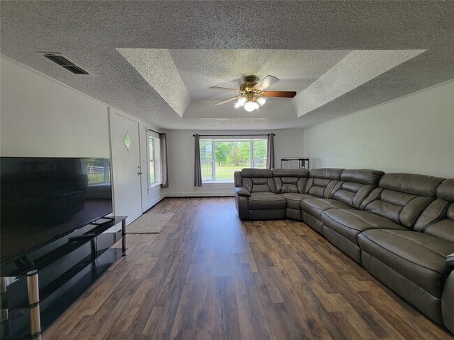 Photo - 1112 VZ Co Rd 1703