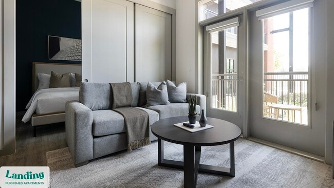 Building Photo - 3706 Goodwin Ave Unit 166