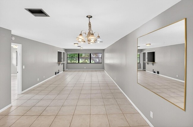 Photo - 3011 SW 21st Terrace Unit 382A