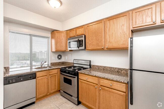 Kitchen - Westwood Tower Apartments