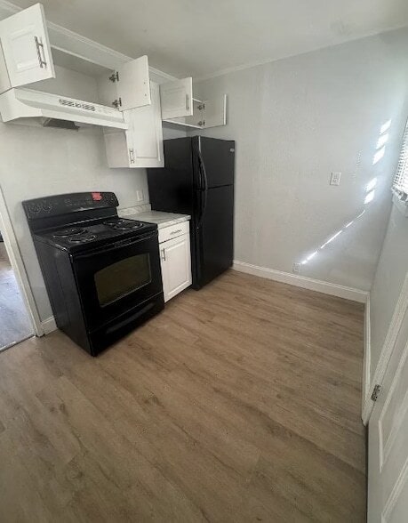 Photo - 2437 University Dr