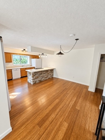 Photo - 54 Voyagers Ln