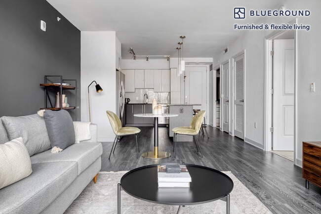 Photo - 3601 Fairfax Dr Unit FL7-ID526