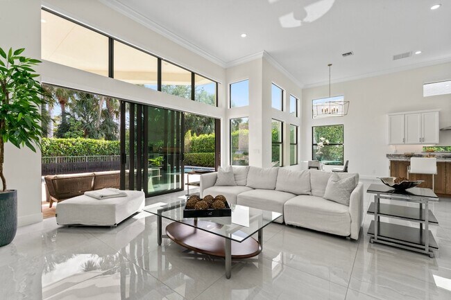 Photo - 2630 NW 69th St