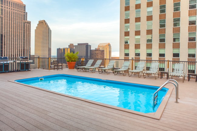 Photo - Gravier Place Apartments