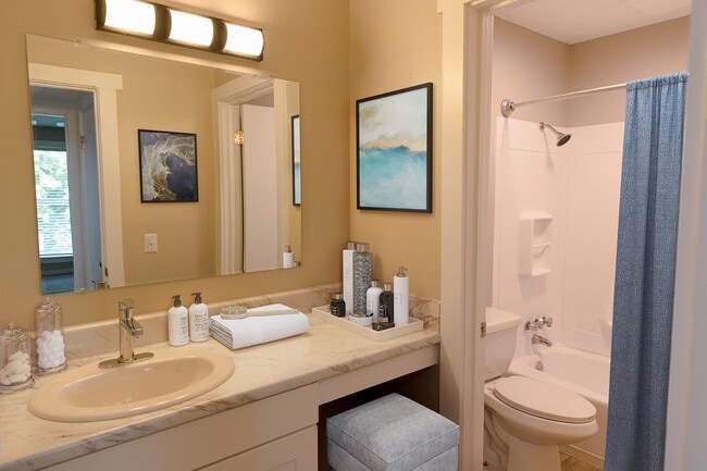 Photo - Hunter Chase