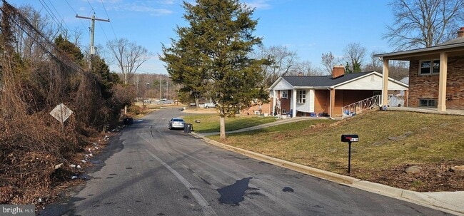 Photo - 5616 Old Temple Hill Rd
