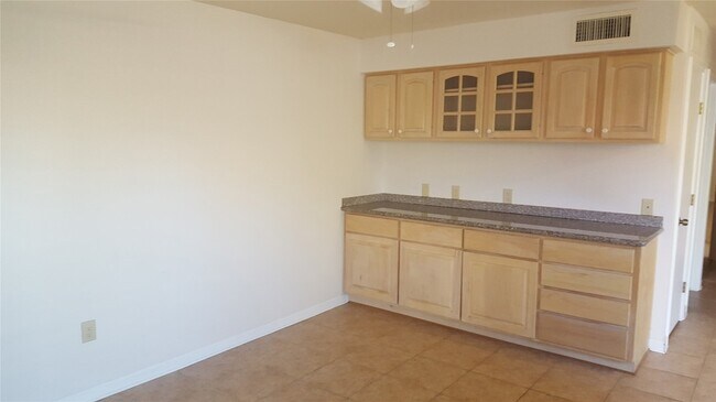 Photo - 7523 Beaudelaire Cir