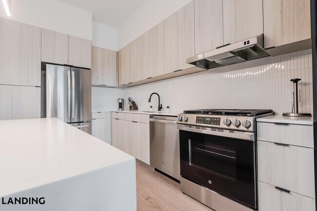 Photo - 2623 Keene St Unit 554