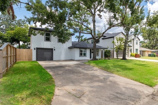 Photo - 7414 Janak Dr