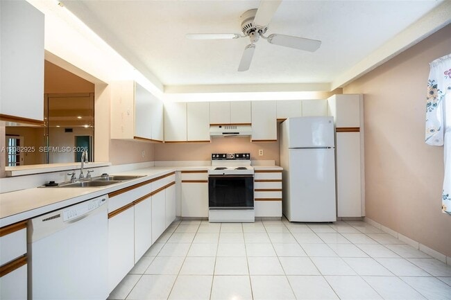Photo - 150 S Hollybrook Terrace Unit 208