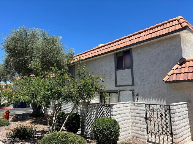 913 Willow Tree Dr Las Vegas NV 1 units available CorporateHousing