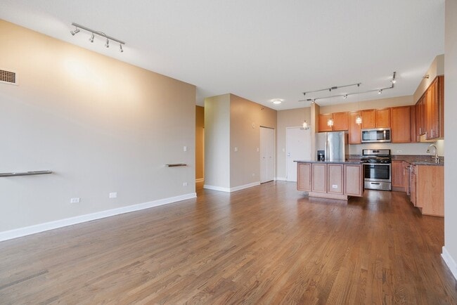 Photo - 41 E 8th St Unit 2702