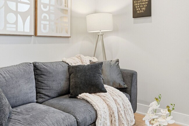 Photo - 6044 N Winthrop Ave Unit SI ID1377801P