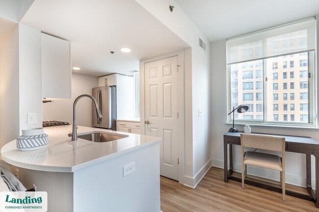 Photo - 1221 S Eads St Unit 01-0901