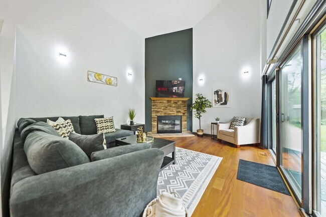 Photo - 38369 N Manor Ave Unit ID1237862P