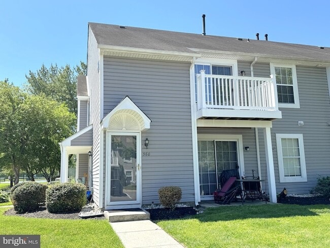 Building Photo - 560 Shetland Ct
