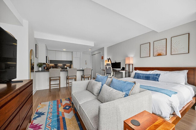 Photo - 68 W 37th St Unit FL24-ID1286048P