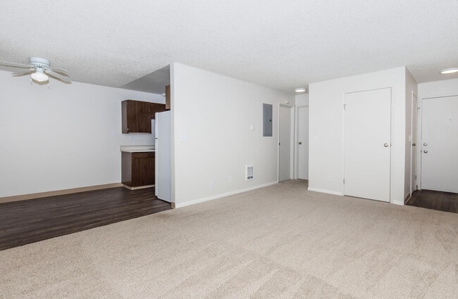 Photo - Spanish Hills Apartments