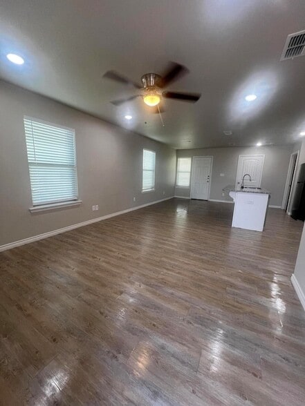 Photo - 2632 Hickory Ave