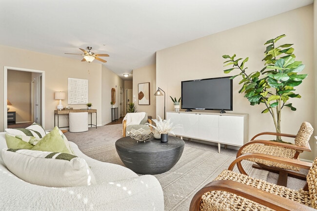 Photo - Railway Plaza