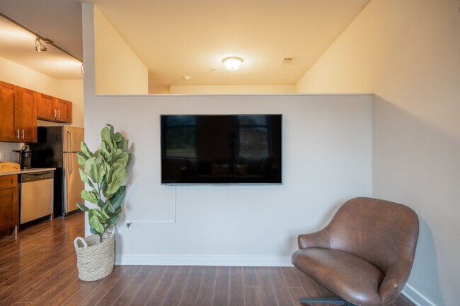 Photo - 1016 18th Ave S Unit ID1014395P