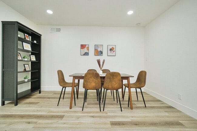 Photo - 1364 Sylvia Dr Unit ID1310561P