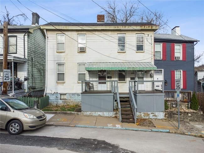 Building Photo - 3226 Richardson Ave