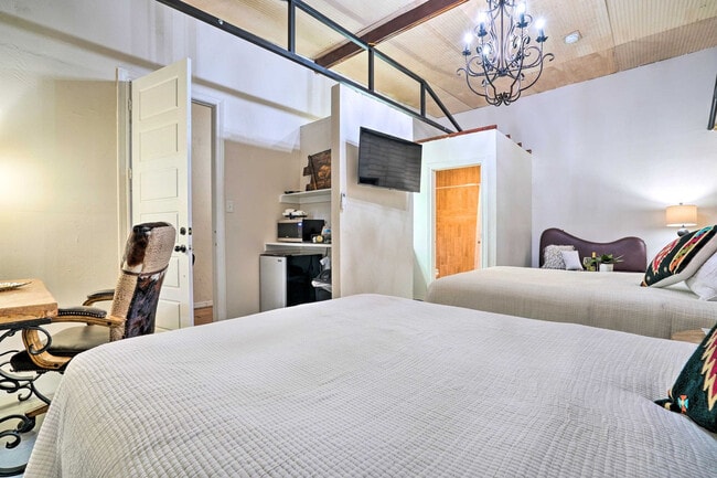 Photo - 3704 San Bernardo Ave Unit SI ID1545962P