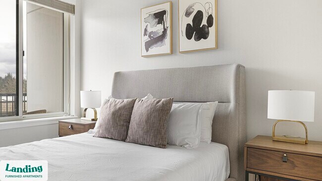 Photo - 3158 SW 12th Ave Unit 02-407