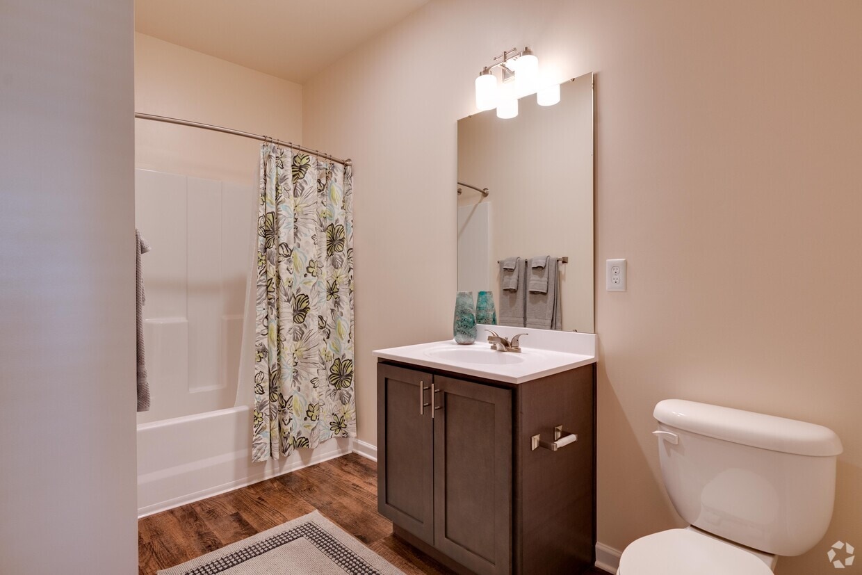 Floor Plan - The Loropetalum