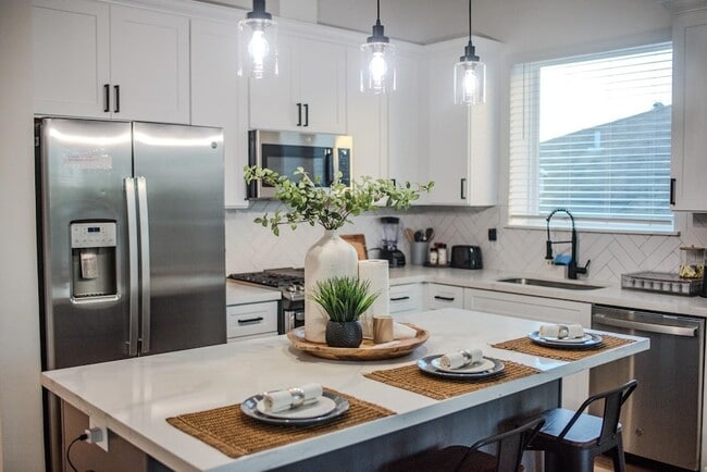 Photo - 3613 Rosalie St Unit B