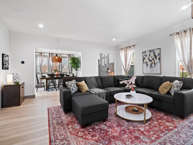 Building Photo - 432 N Firestone Blvd Unit ID1061037P