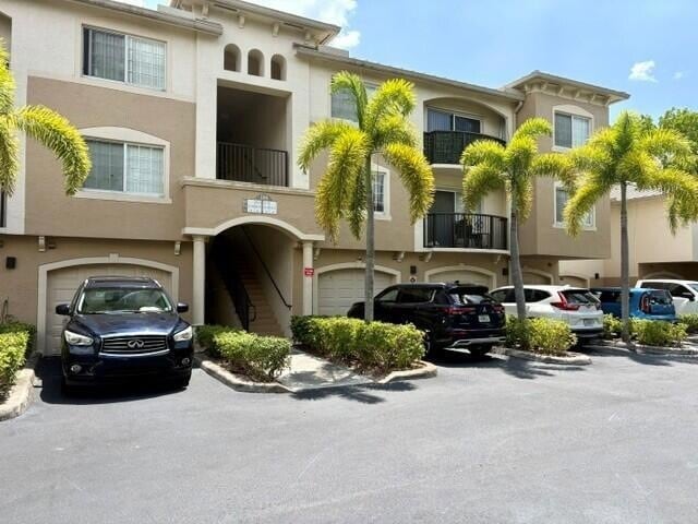 Building Photo - 100 Crestwood Ct N Unit 108