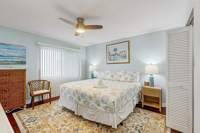 Photo - 10125 Manatee Ave W Unit SI ID1591493P
