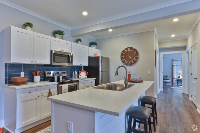 Building Photo - Pointe Grand Spartanburg