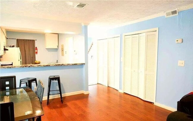 Photo - 852 Glynn Oaks Dr