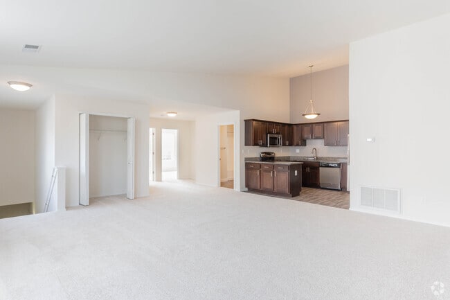 3BR, 2BA_1375SF - Mansions at Delmar