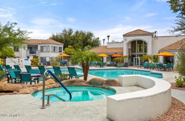 Building Photo - 1250 W Grove Pkwy Unit 1