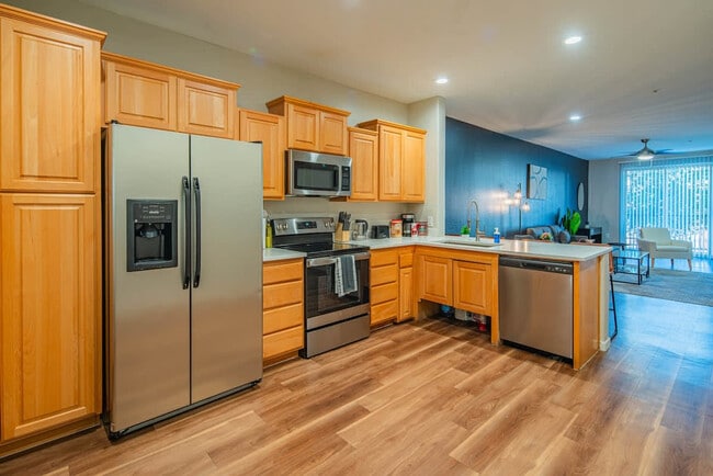 Photo - 1275 E University Dr Unit ID1263214P