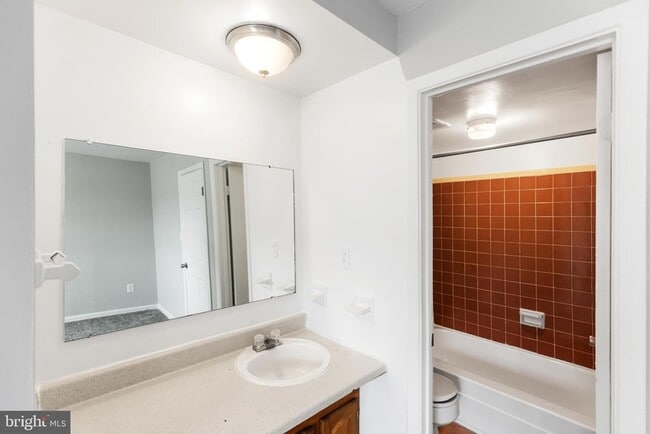 Photo - 5344 C St SE Unit 102