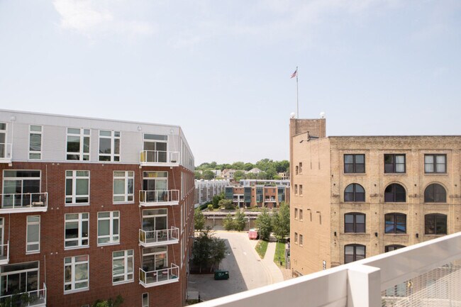 Photo - 1640 N Water St Unit SI ID1379033P