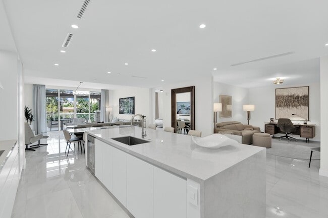 Photo - 220 SE Mizner Blvd Unit 308