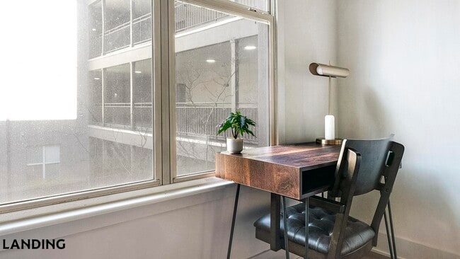 Photo - 49 Boulevard SE Unit C-335