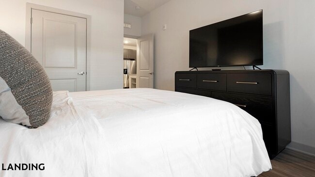 Photo - 6000 Front St Unit 5106