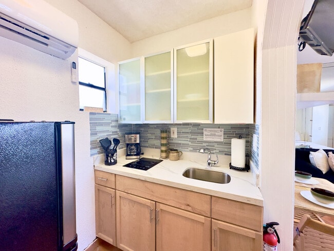 Photo - 104 Harding St Unit SI FL2-ID1075793P