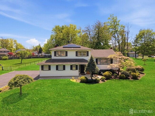 Building Photo - 34 Ventnor Dr