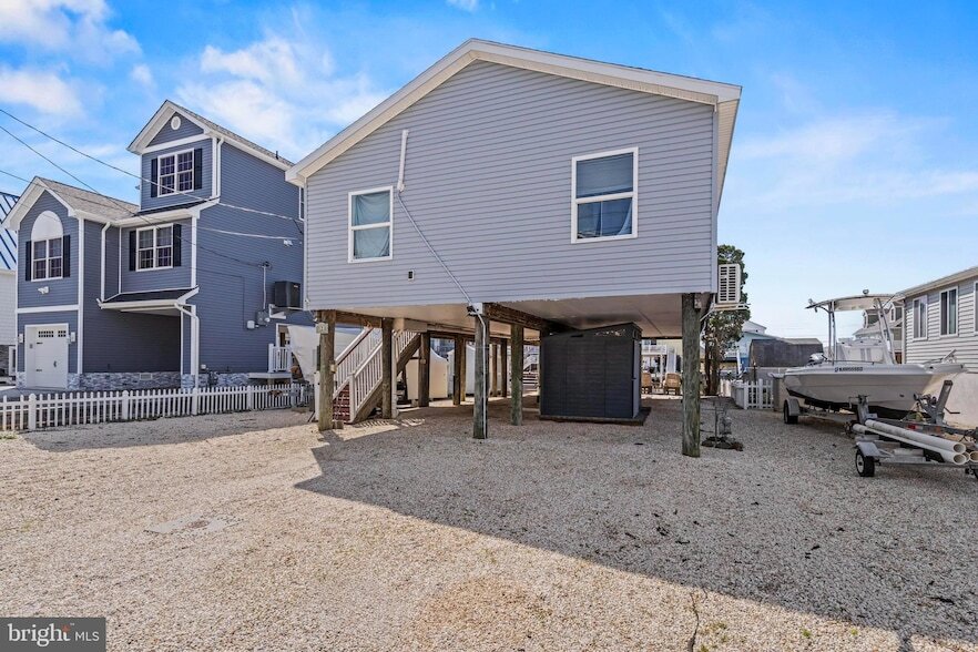 Photo - 128 E Dory Dr